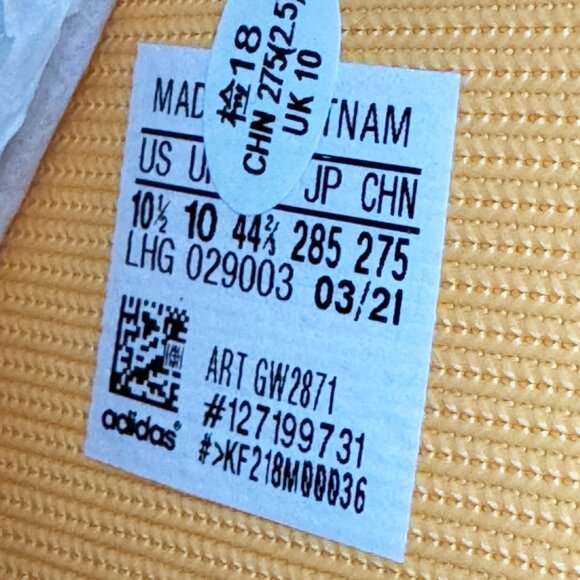 Adidas x Yeezy Boost 350 V2 in "Mono Mist", size 10.5 US - Picture 9 of 9